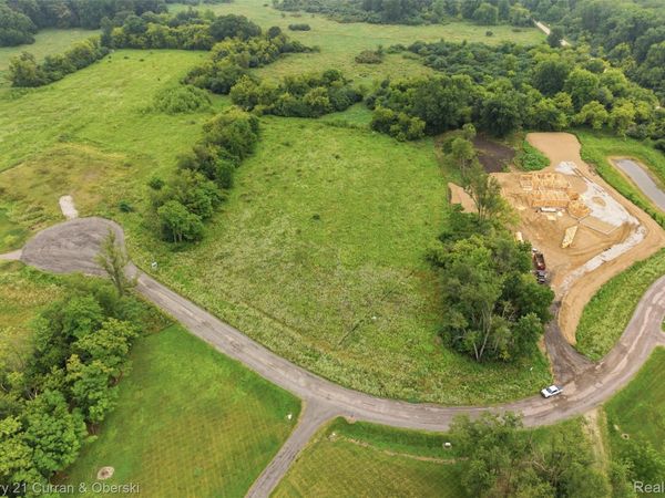 943 Serenity Way, Scio Township, Mi 48103