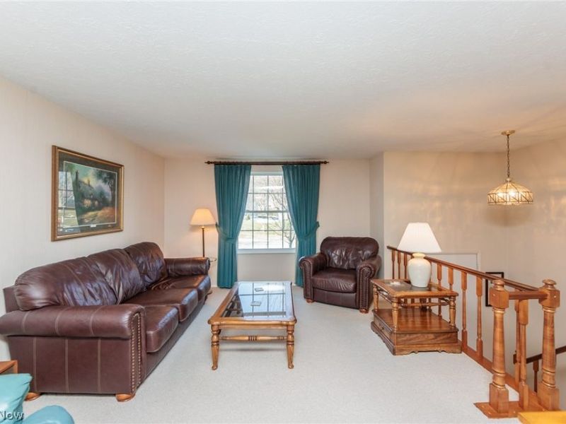 599 Berkshire Drive , Medina, OH 44256 Photo 10