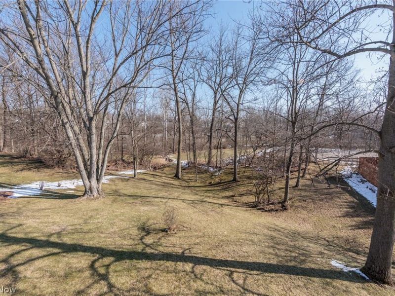 599 Berkshire Drive , Medina, OH 44256 Photo 28