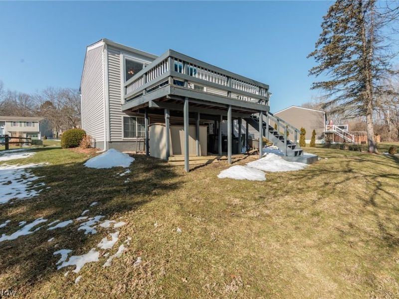 599 Berkshire Drive , Medina, OH 44256 Photo 4