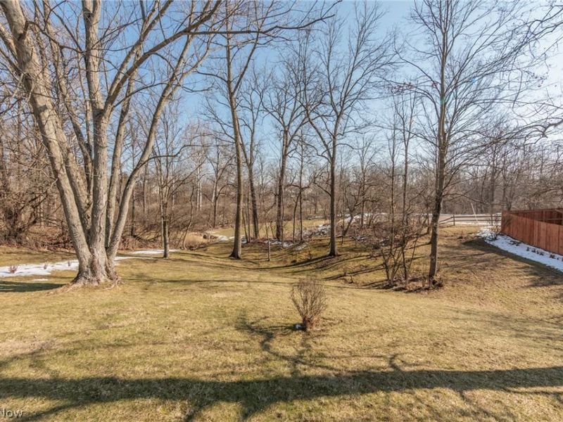 599 Berkshire Drive , Medina, OH 44256 Photo 44