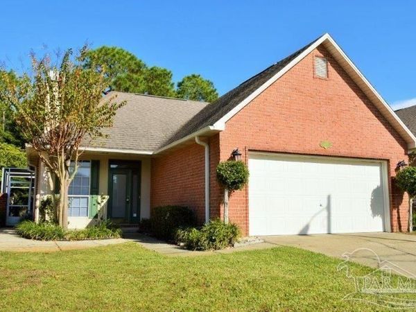 4078 Oak Pointe Dr, Gulf Breeze, FL 32563