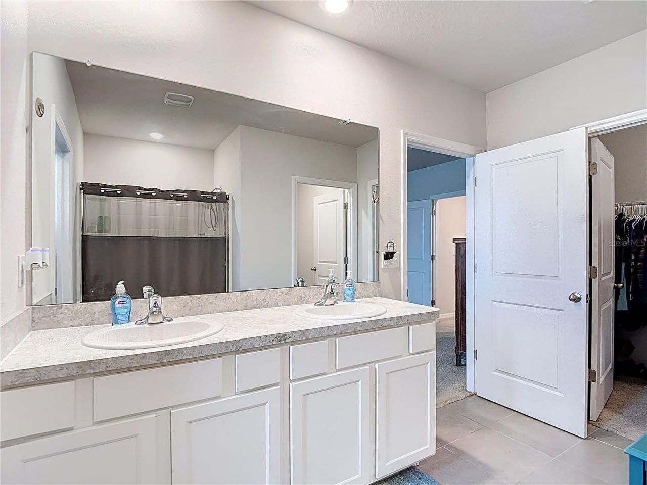 2510 Knight Island Drive , Brandon, FL 33511 Photo