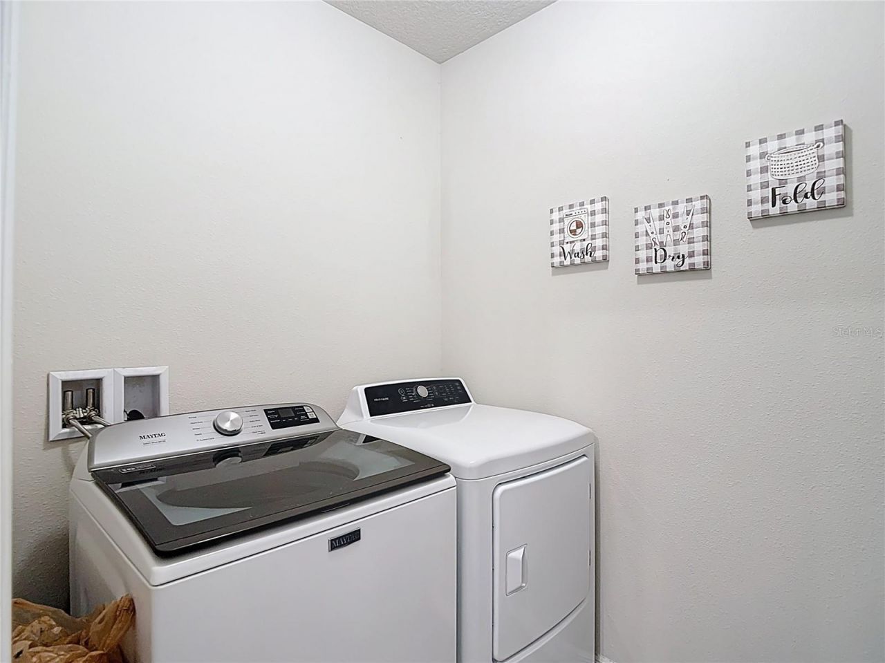 2510 Knight Island Drive , Brandon, FL 33511 Photo