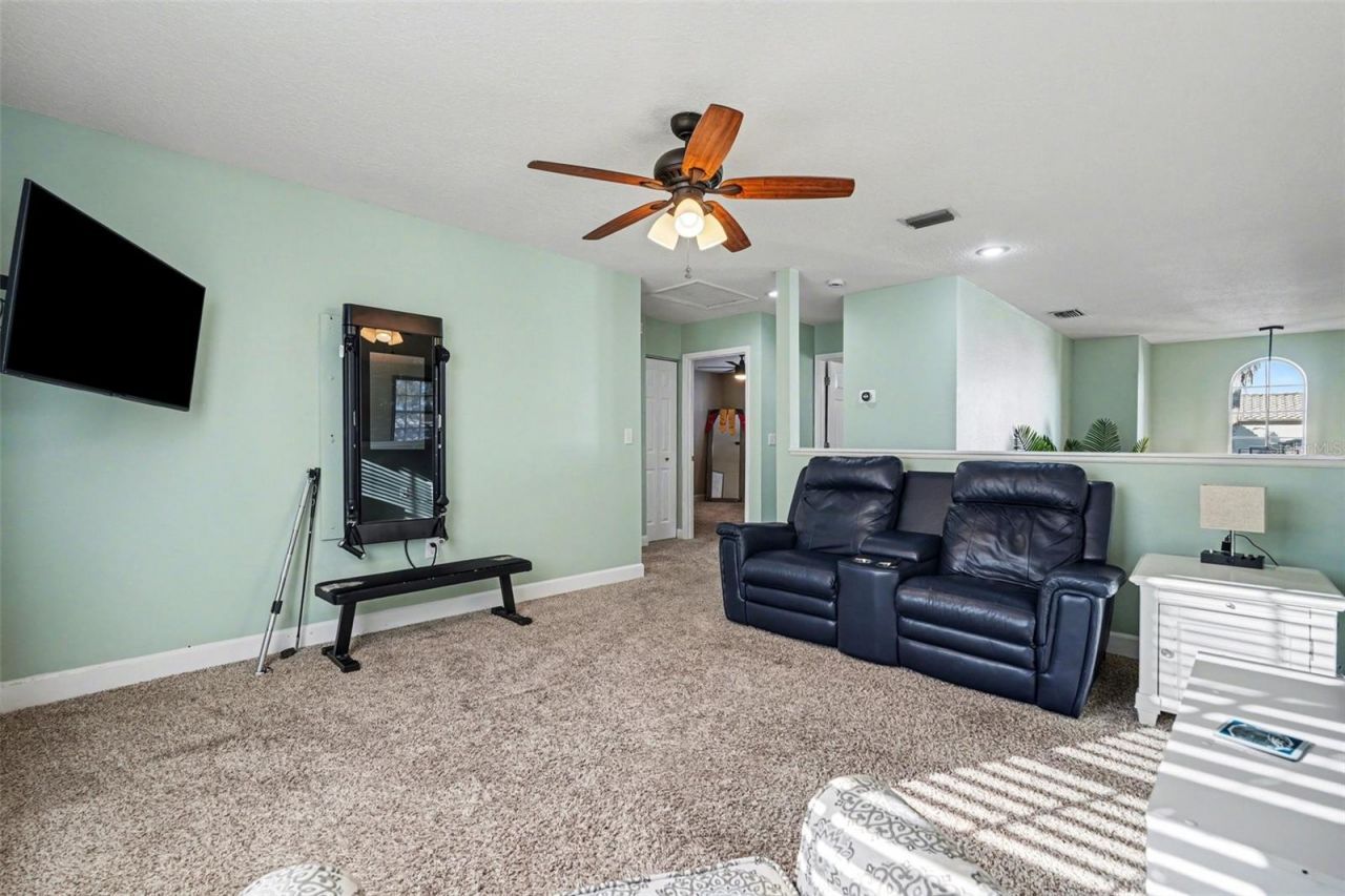 10618 Hatteras Drive , Tampa, FL 33615 Photo