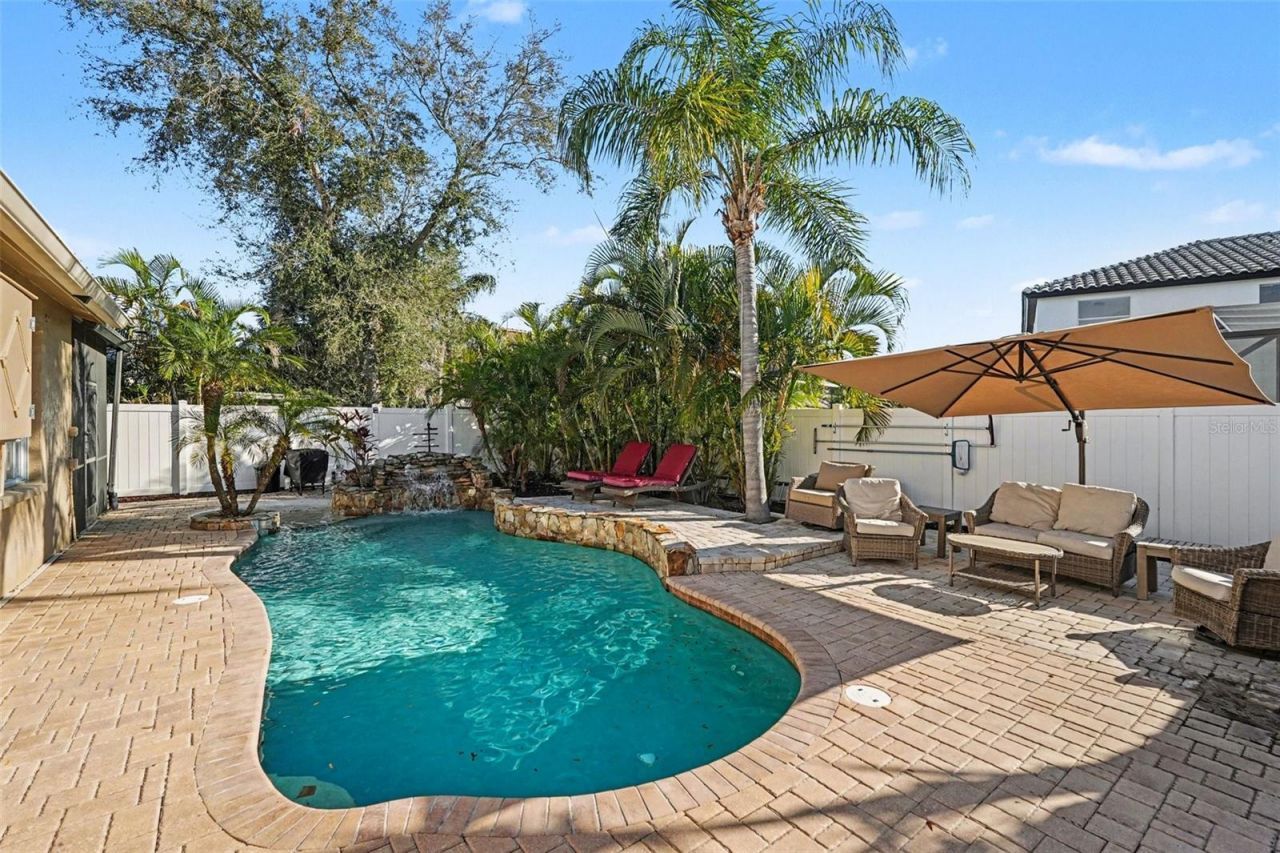 10618 Hatteras Drive , Tampa, FL 33615 Photo