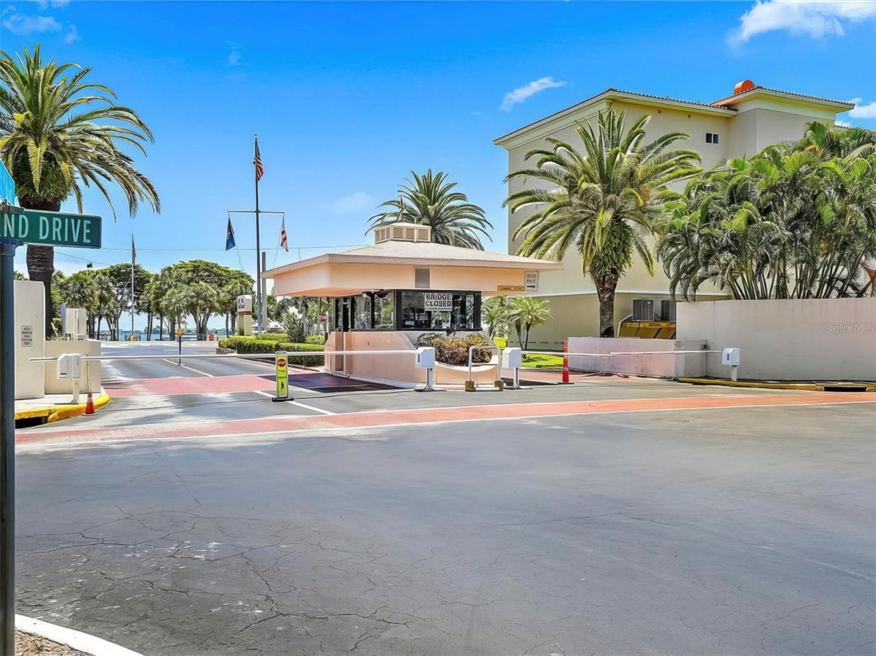 7600 Sun Island Drive S, Unit 107, South Pasadena, FL 33707 Photo