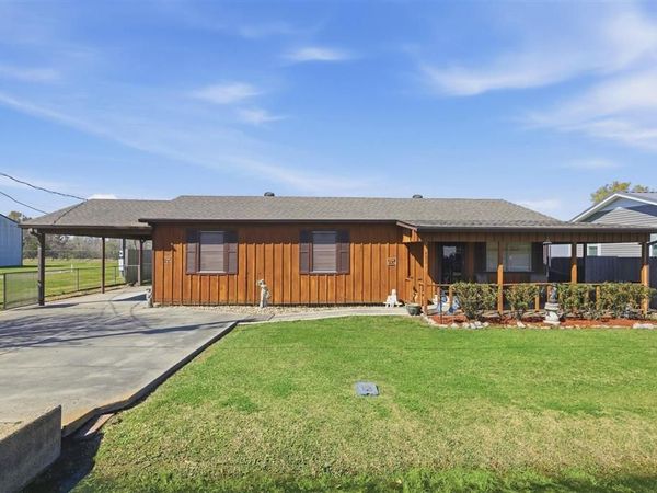 402 Scheufens Road , Lake Charles, LA 70615