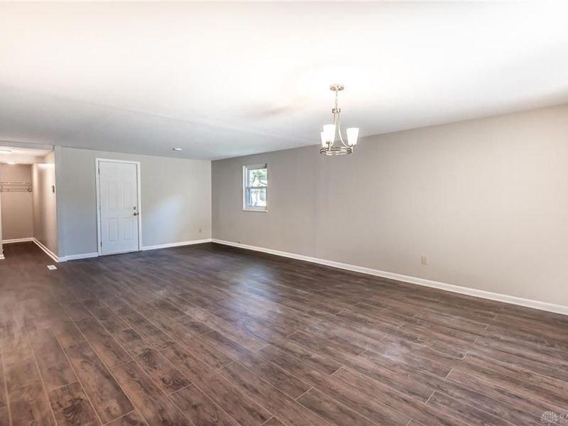 5080 Tilbury Road, Huber Heights, OH 45424 Photo 12