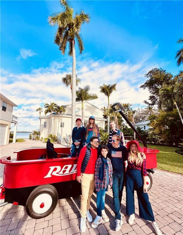 100 Fairview Ave, Fort Myers, FL 33905 Photo