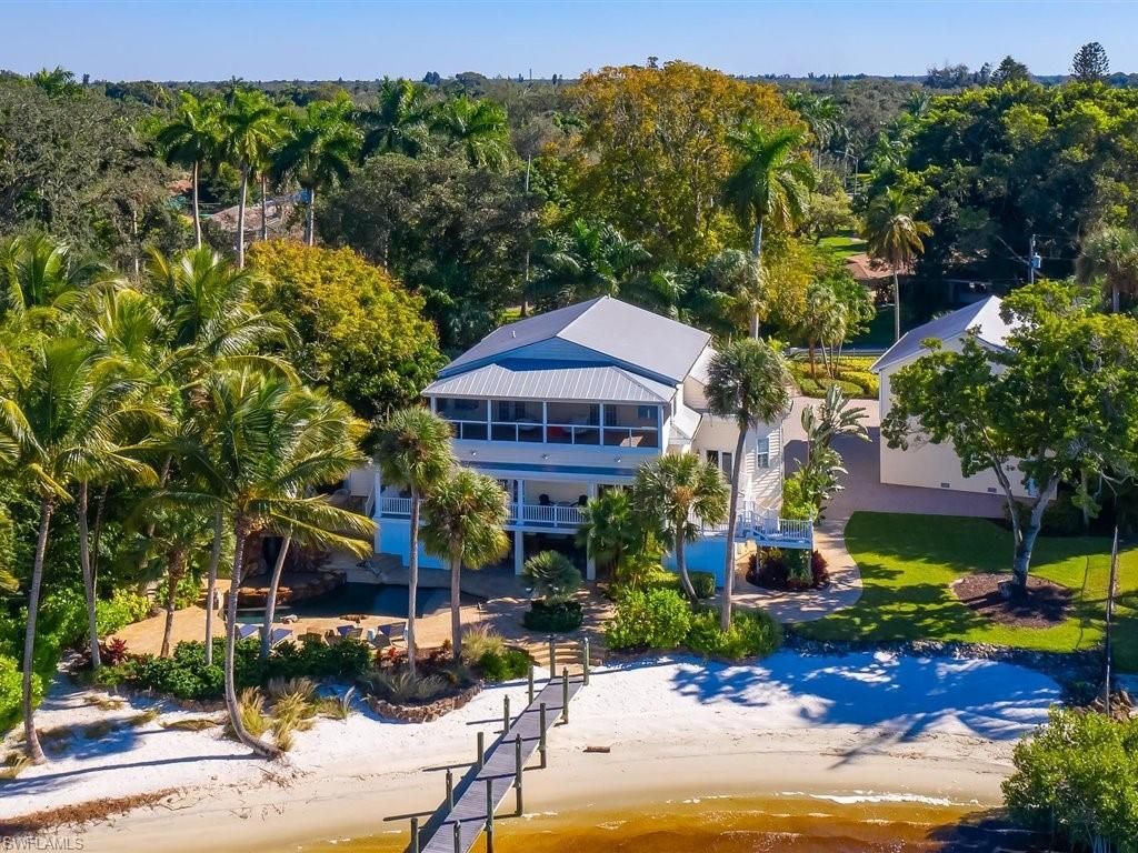 100 Fairview Ave, Fort Myers, FL 33905 Photo