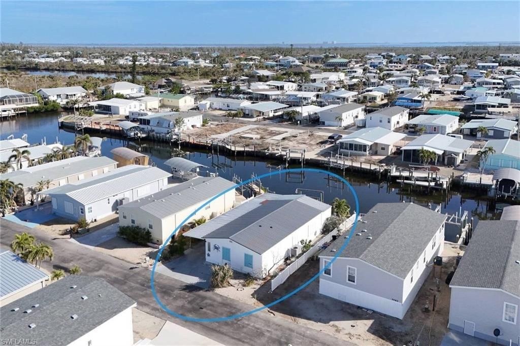 3070 Harpoon Ln , Saint James City, FL 33956 Photo