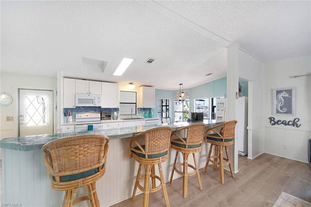 3070 Harpoon Ln , Saint James City, FL 33956 Photo