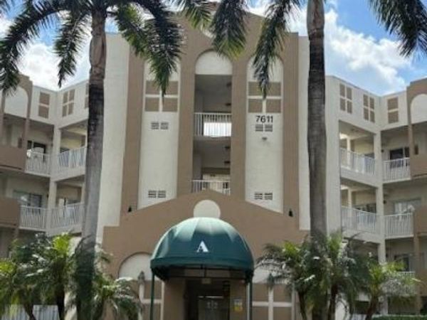 7611 Southampton Terrace, Unit 407, Tamarac, FL 33321