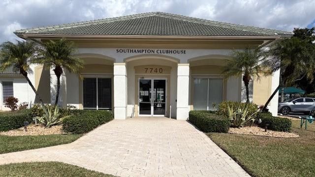 7611 Southampton Terrace, Unit 407, Tamarac, FL 33321 Photo