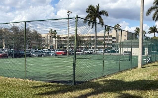 7611 Southampton Ter, Unit 407, Tamarac, FL 33321 Photo