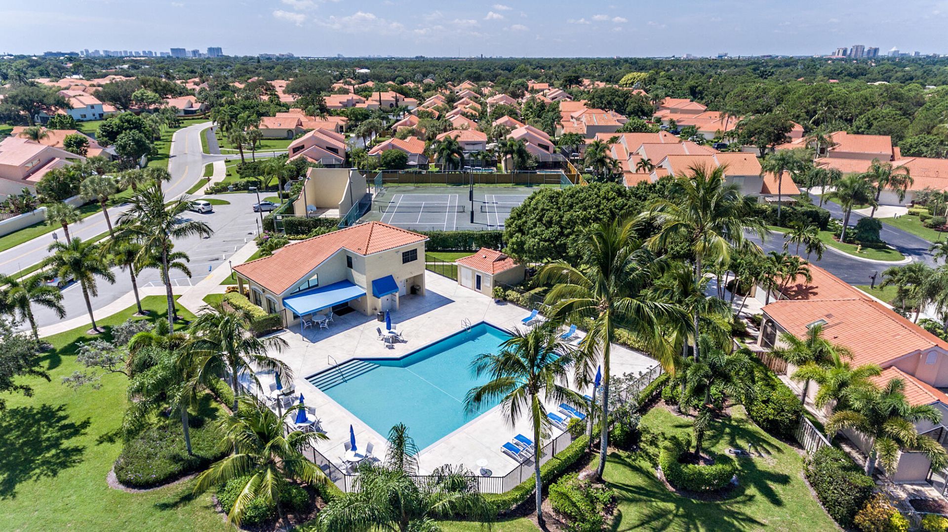 2690 Mikasa Drive, Palm Beach Gardens, FL 33410 Photo