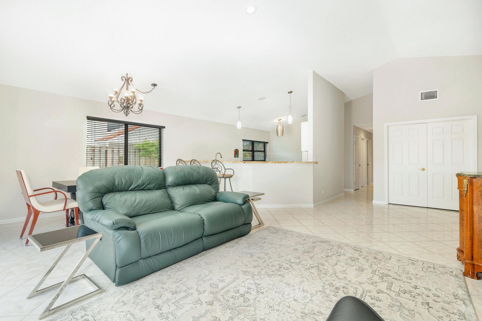 2690 Mikasa Drive, Palm Beach Gardens, FL 33410 Photo