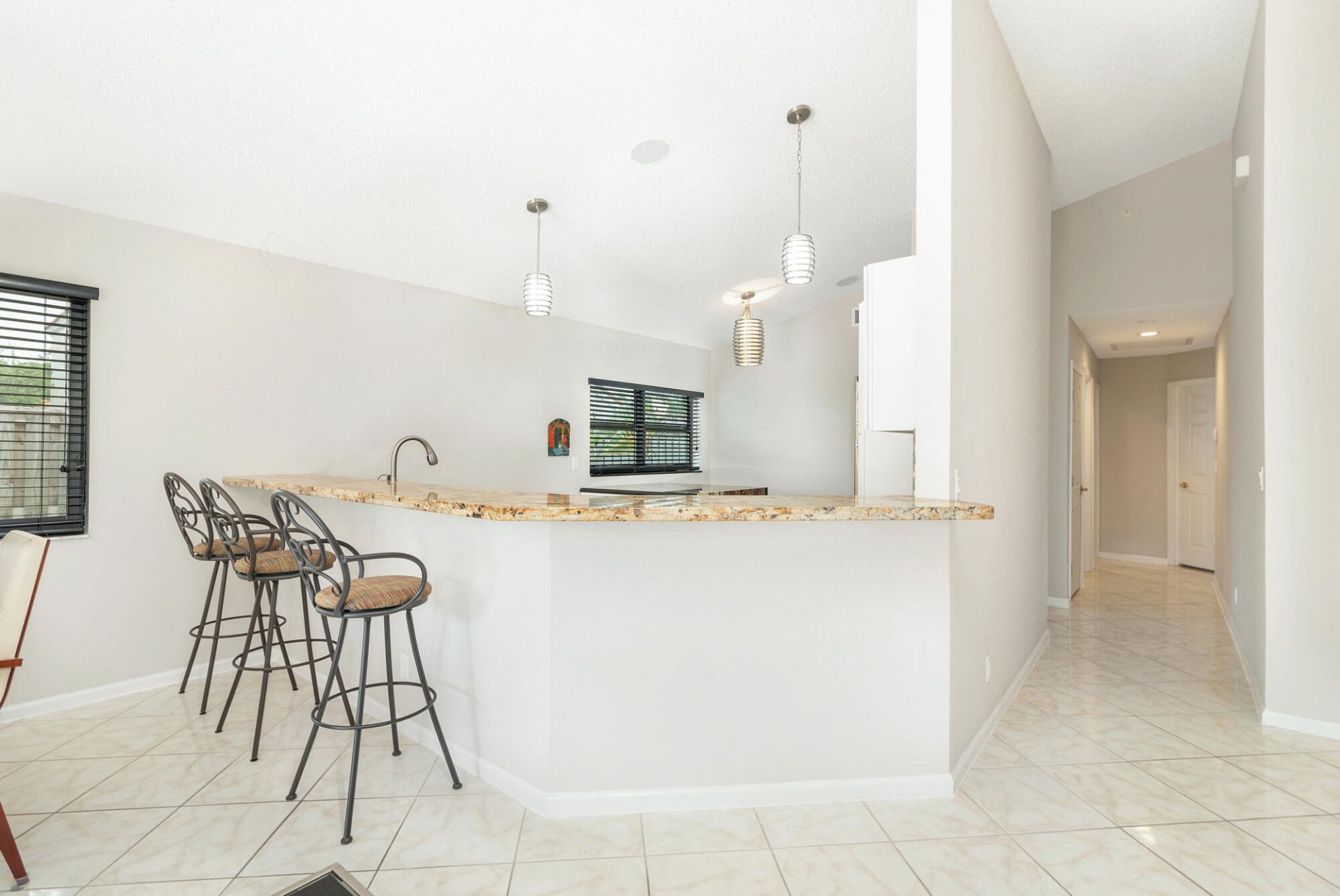 2690 Mikasa Drive, Palm Beach Gardens, FL 33410 Photo