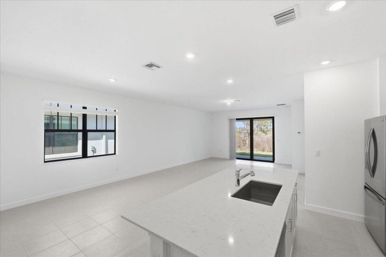 10731 NW Wilgrove Lane, Port Saint Lucie, FL 34987 Photo