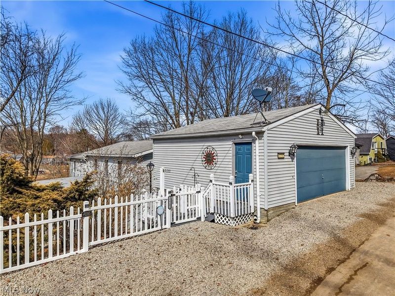 32242 Woodale Drive , Hanoverton, OH 44423 Photo 2