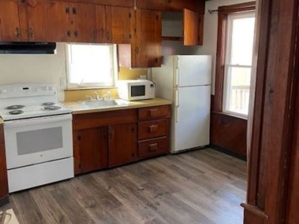 10 1/2 Bentley St, Unit 2, Salem, MA 01970