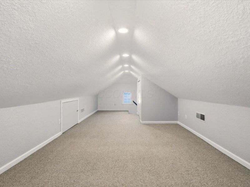 16481 Wooster Road , Mount Vernon, OH 43050 Photo 32