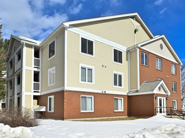 3 Timberwood Drive, Unit 301, Goffstown, NH 03045