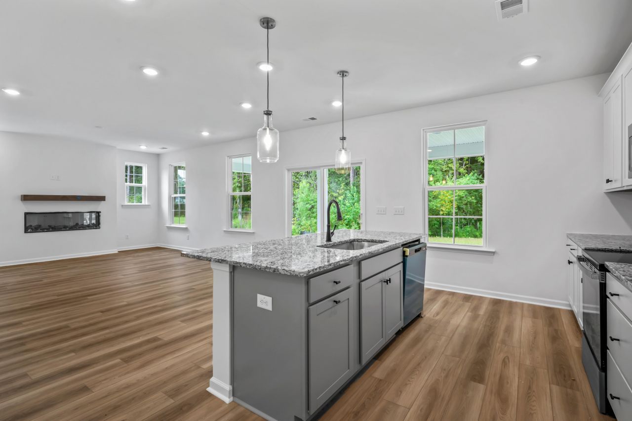 Tbd Rebel Kat Court Photo 4