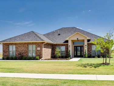 6510 SW Whispering Oak, Lawton, OK 73505