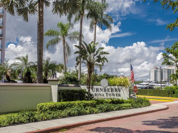 19500 Turnberry Way , Unit 20-C, Aventura, FL 33180