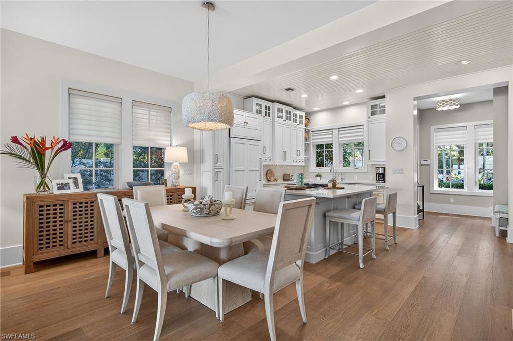 477 3rd Ave S, Unit 2, Naples, FL 34102 Photo