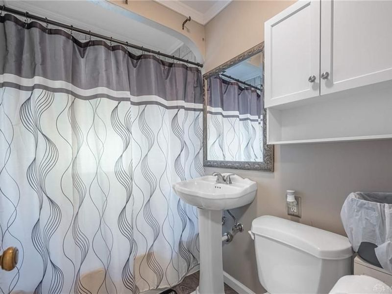 451 Lawnview Avenue, Springfield, OH 45505 Photo 15