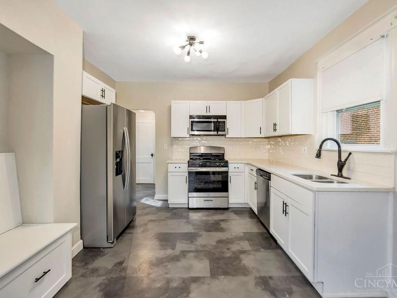 4817 Plainville Road, Cincinnati, OH 45227 Photo 9