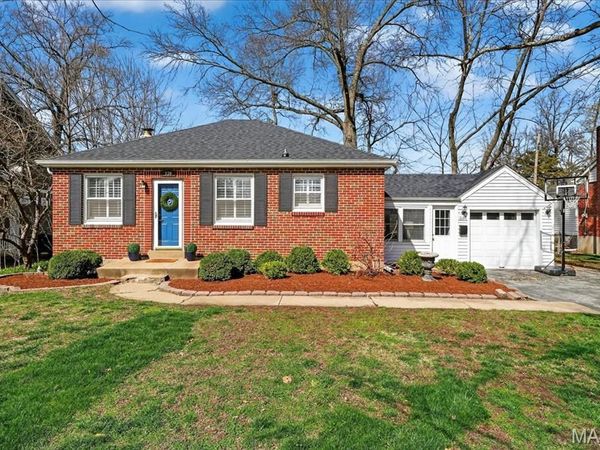339 Bogey Lane, St Louis, MO 63122
