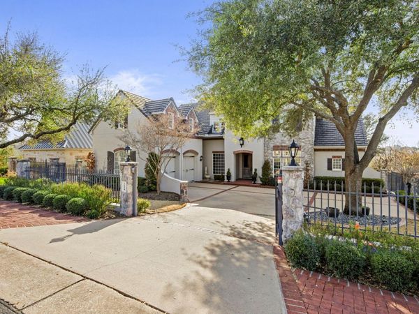 124 Florentine , Horseshoe Bay, TX 78657