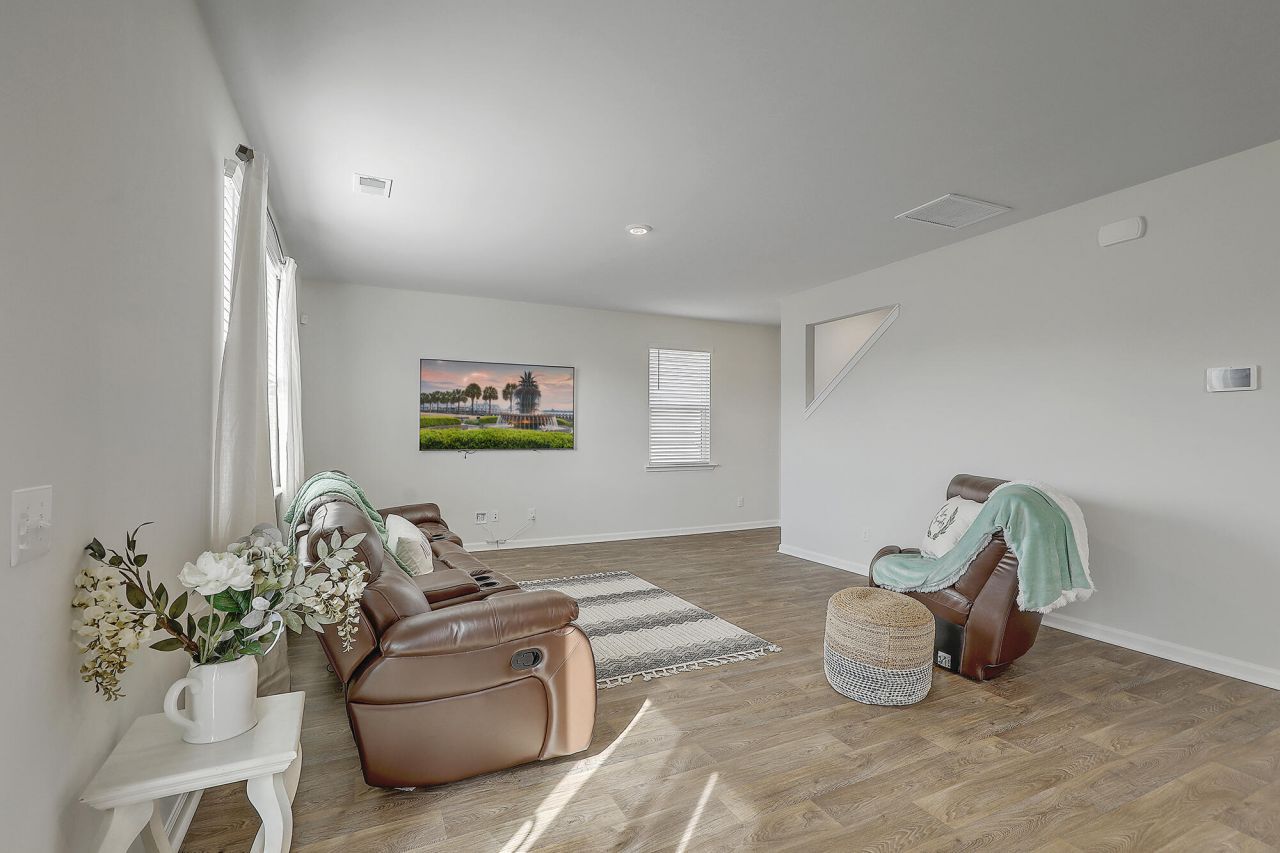 104 Akeley Lane Photo 13