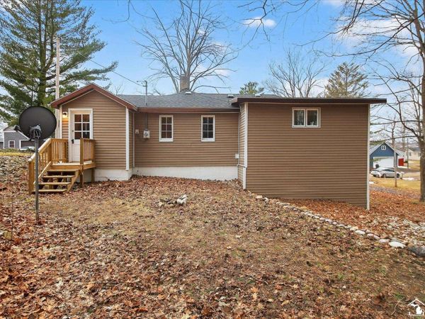 14166 Hicks Lake Drive, Evart, MI 49631