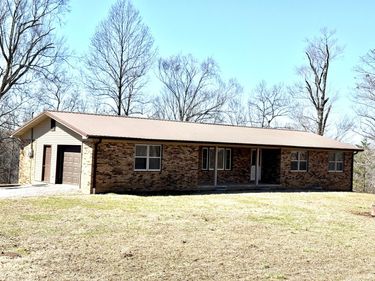 1010 Crockett Road, Russell Springs, KY 42642