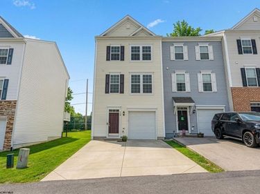 112 Woodside Drive, Morgantown, WV 26508