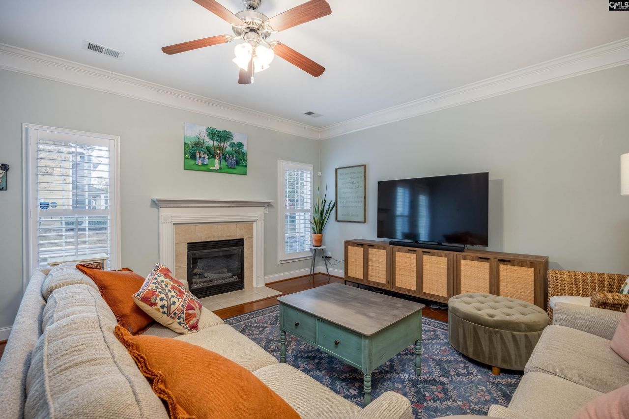 305 Hampton Forest Drive  Photo 10