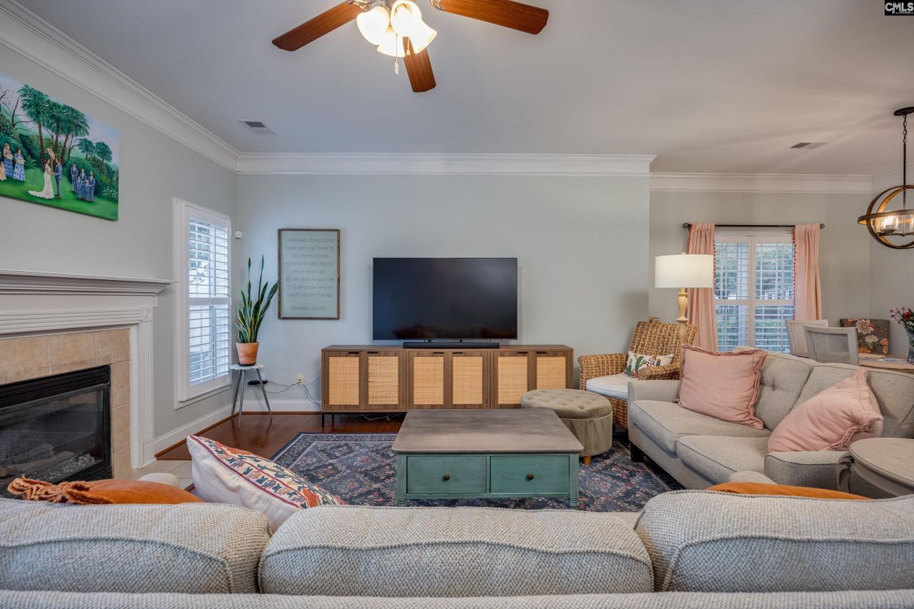 305 Hampton Forest Drive  Photo 11