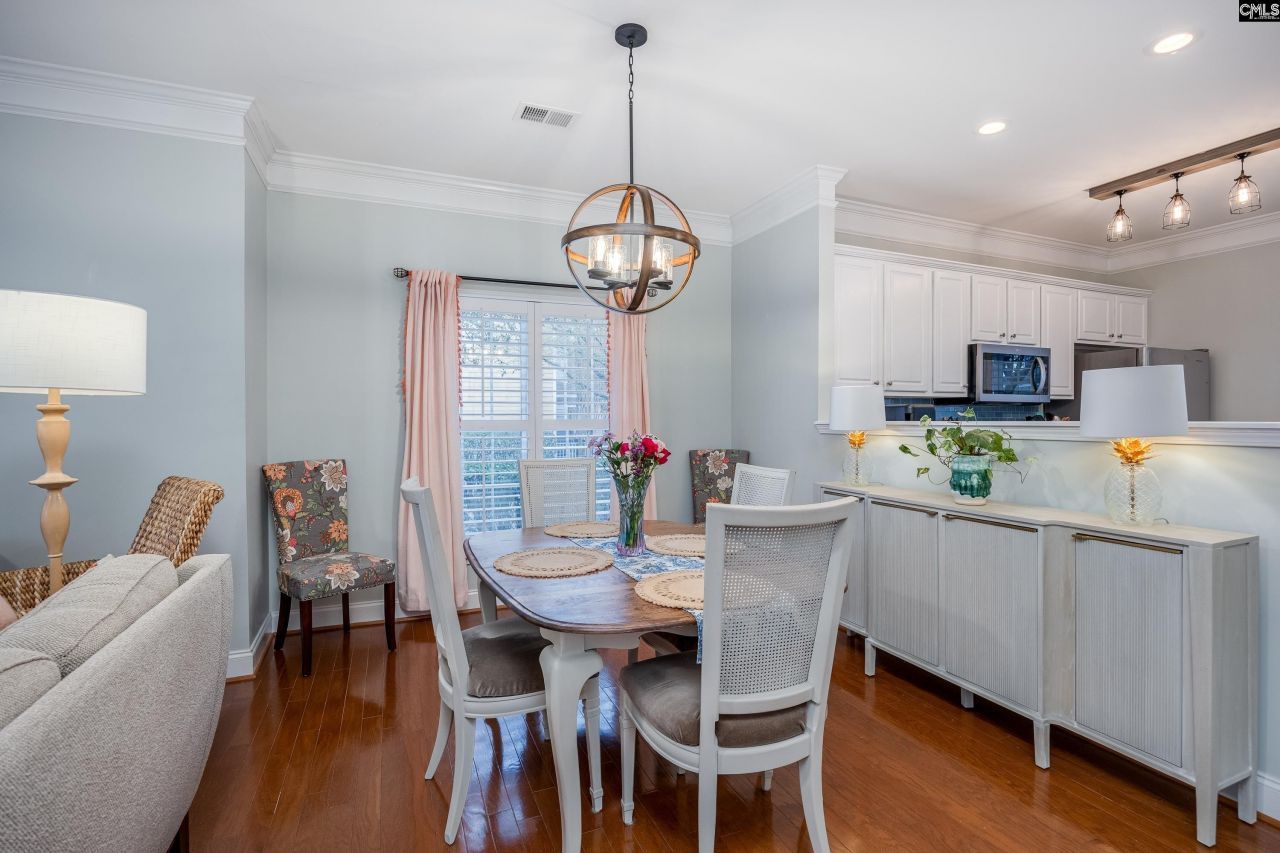 305 Hampton Forest Drive  Photo 14