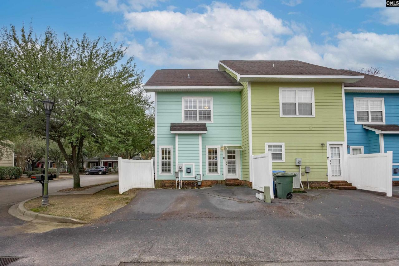 305 Hampton Forest Drive  Photo 43