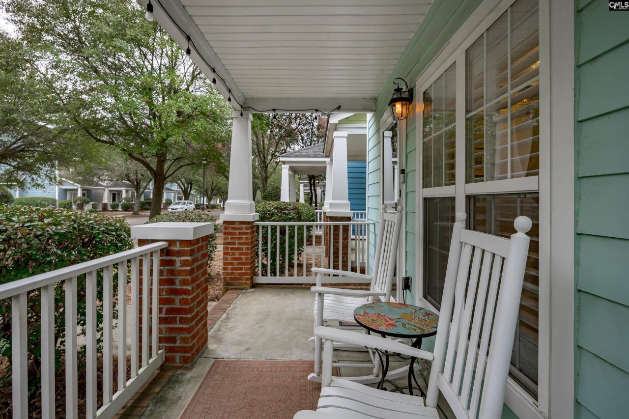 305 Hampton Forest Drive  Photo 6