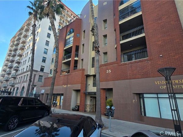 35 Linden, Unit 301, Long Beach, CA 90802