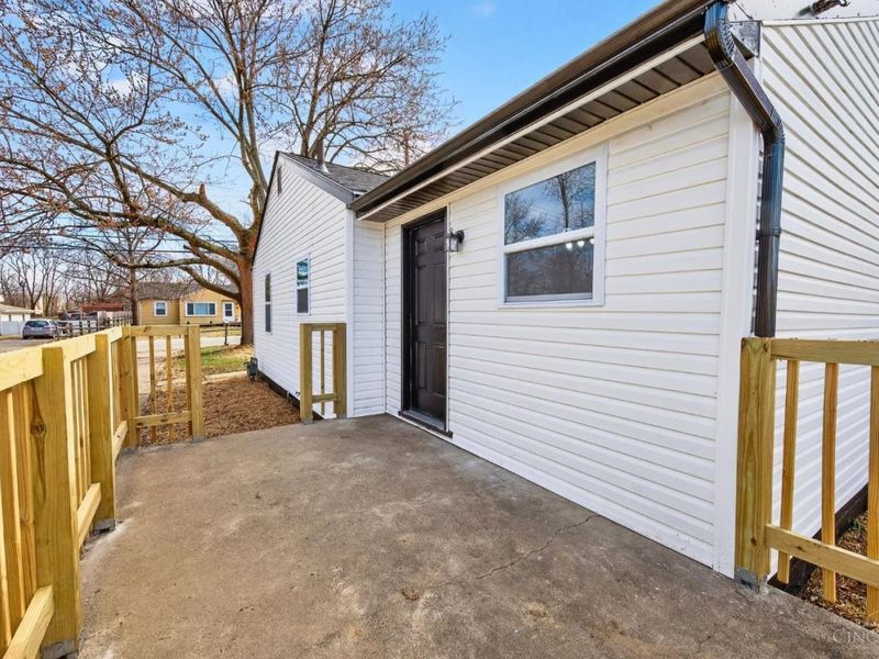 8081 Lawrence Drive, West Chester, OH 45069 Photo 40