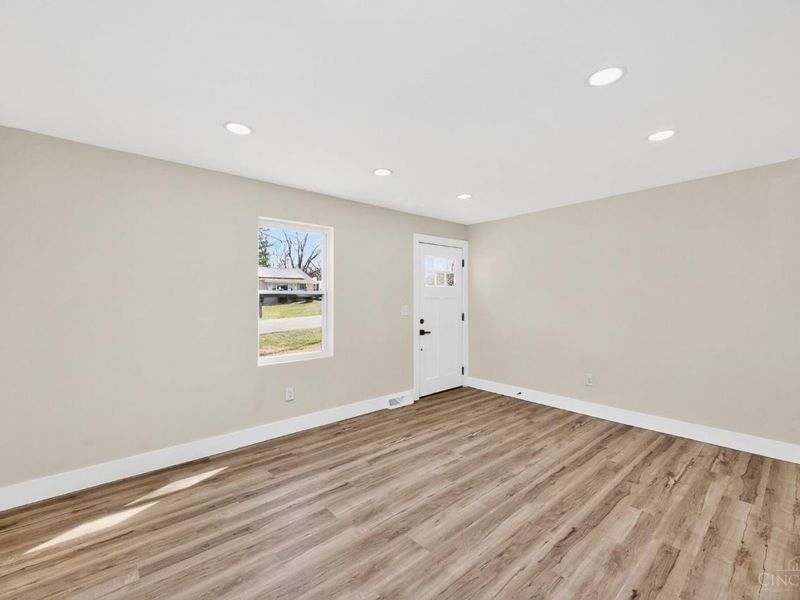 8081 Lawrence Drive, West Chester, OH 45069 Photo 9