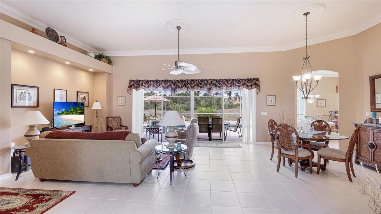 7126 Southgate Court , Sarasota, FL 34243 Photo