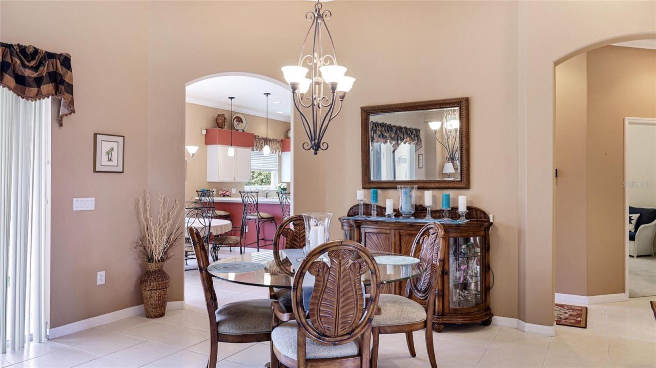 7126 Southgate Court , Sarasota, FL 34243 Photo